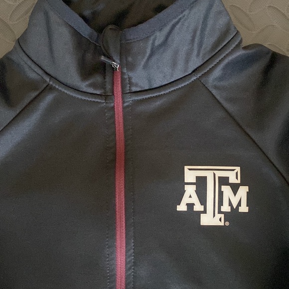 champion a&m half zip - Picture 2 of 5